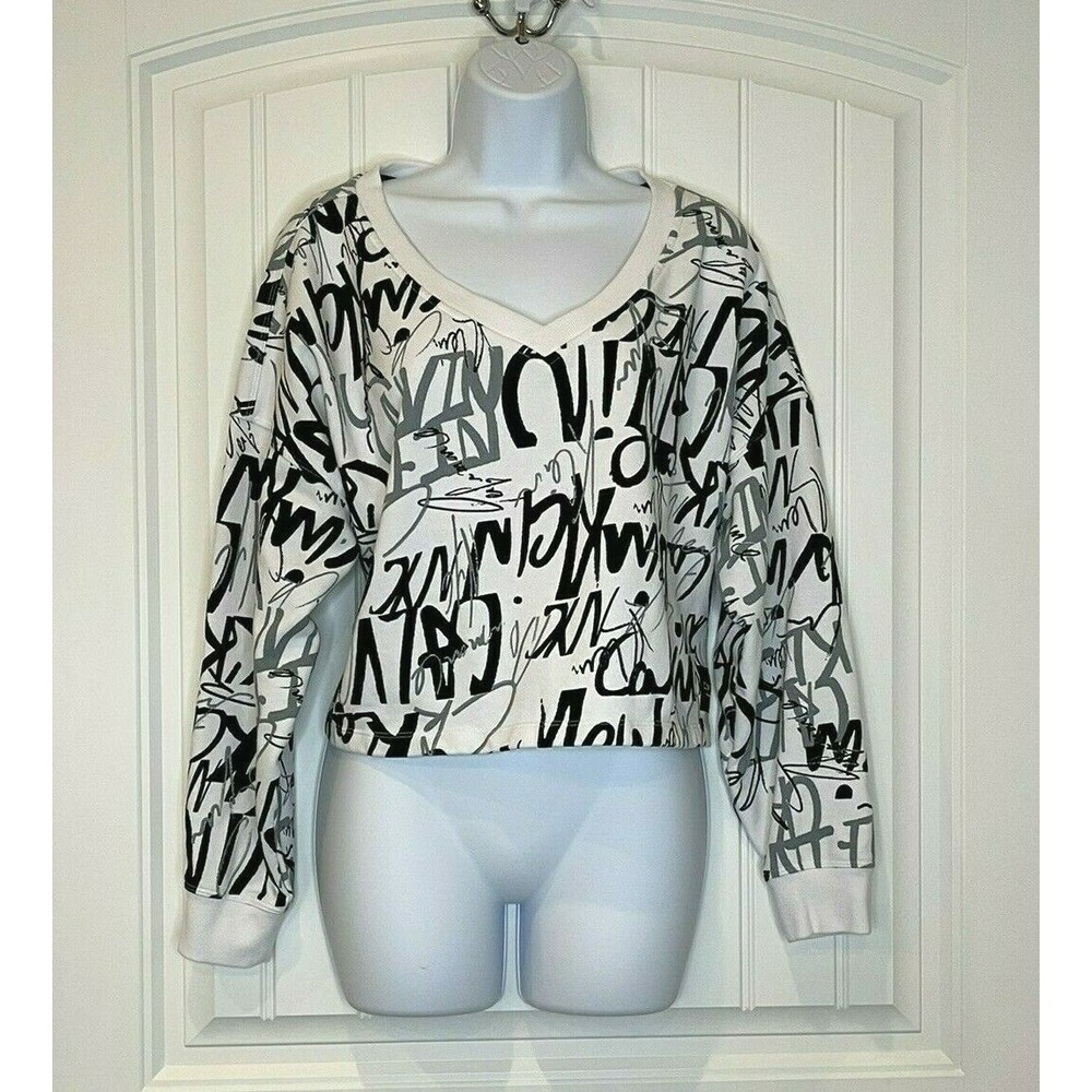 Calvin Klein Performance Women's Large Long Sleeve Casual Cropped Sweater